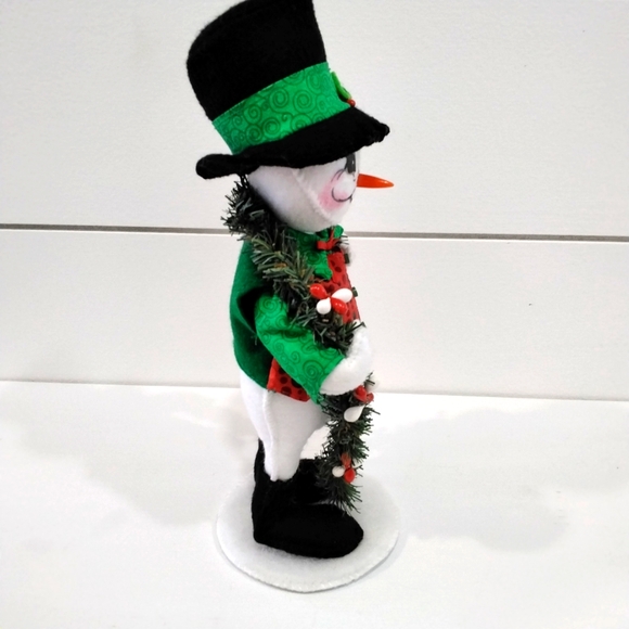 Annalee 9" Festive Evergreen Snowman ☃️ - Picture 6 of 7